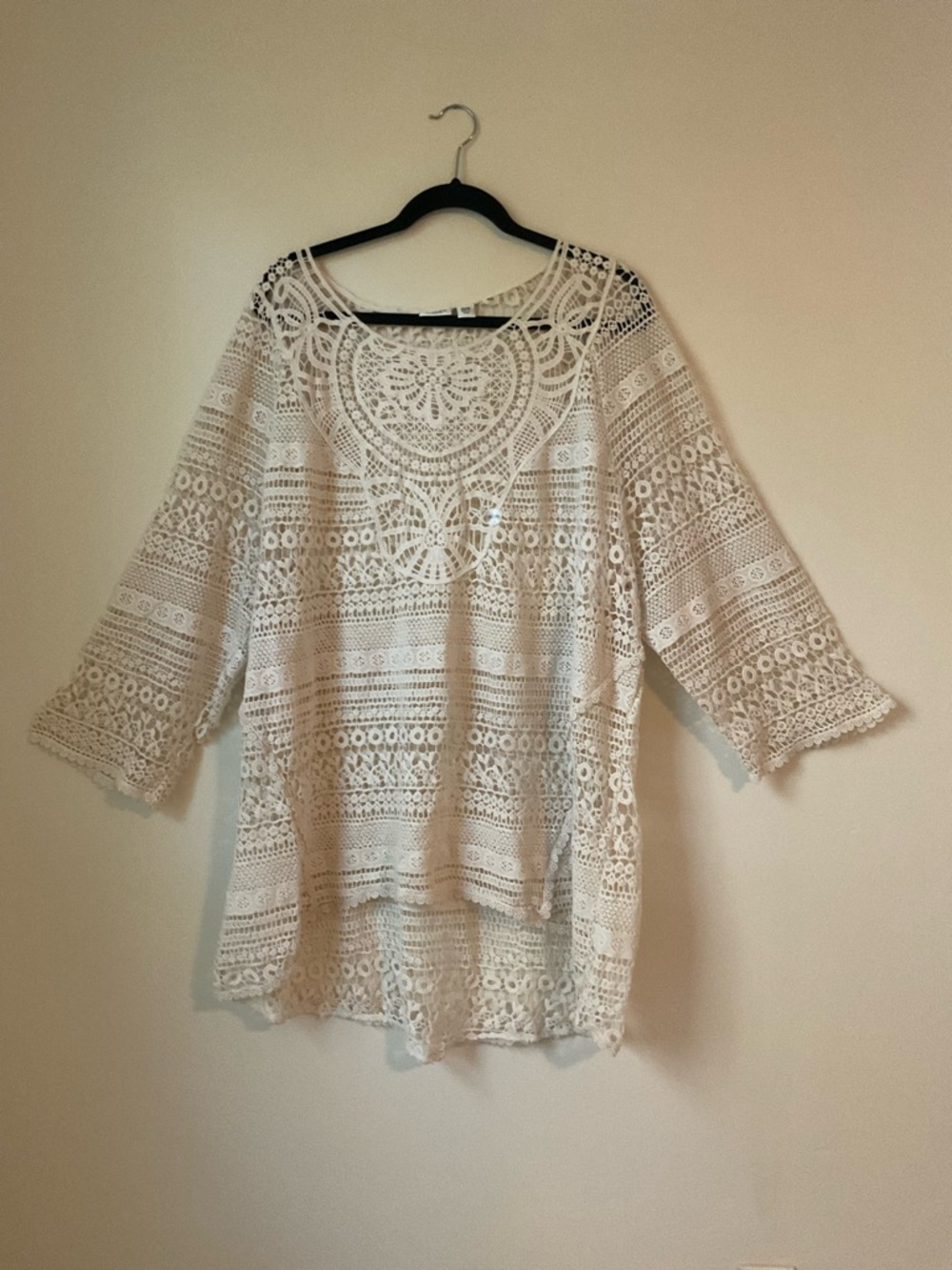 Cato Ivory Crochet Lace Tunic Top 26” by 29” plus size 26/28W